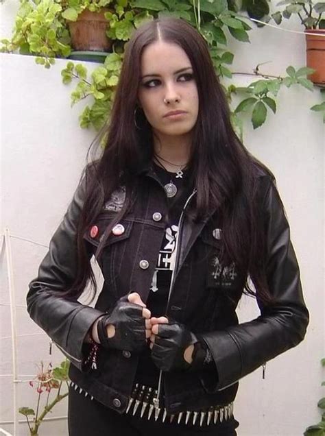 Pin By Kimberly Gamino On Styles Metal Girl Black Metal Girl Metalhead Girl