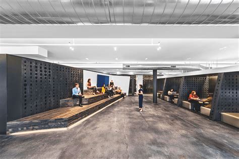 Maybe you would like to learn more about one of these? At Insurance Company Argo Group's New York Office, TPG Proves Good Design Is the Best Policy