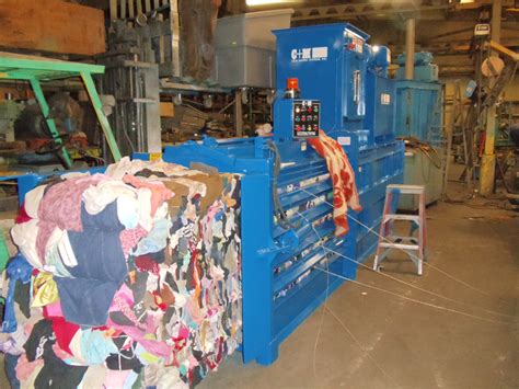 Candm Used Clothing Balers Candm Baling Systems
