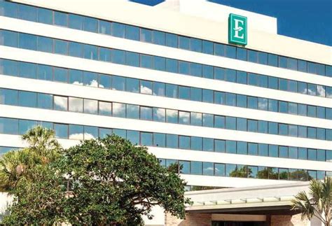 Hotel Embassy Suites By Hilton Orlando International Drive Icon Park In