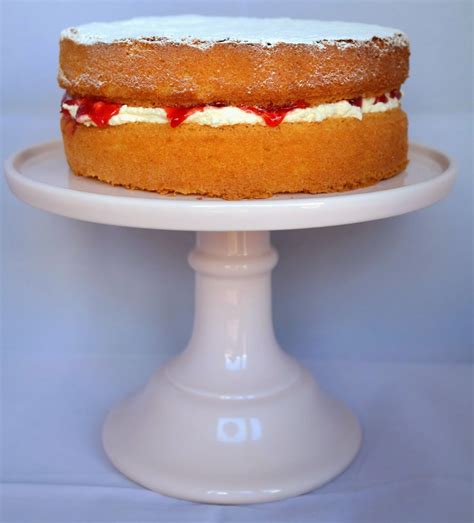 Classic Victoria Sponge Victoria Sponge Classic Victoria Sponge