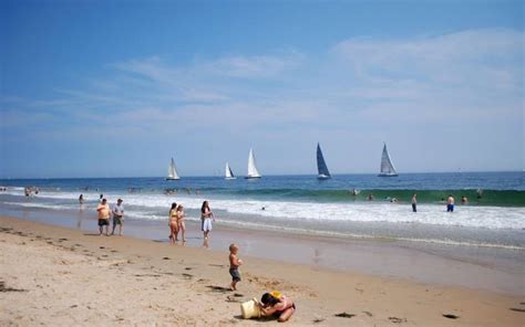 Misquamicut State Beach Rhode Island Usa World Beach Guide