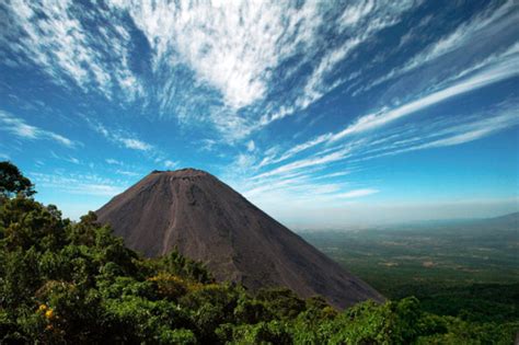Entornos Nicaragua Volcán Y Frontera Reserva Volcán Mombacho
