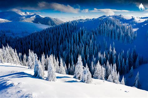 Mersul Pe Munte Iarna Echipament And Sfaturi Utile Zbor Peste Munții