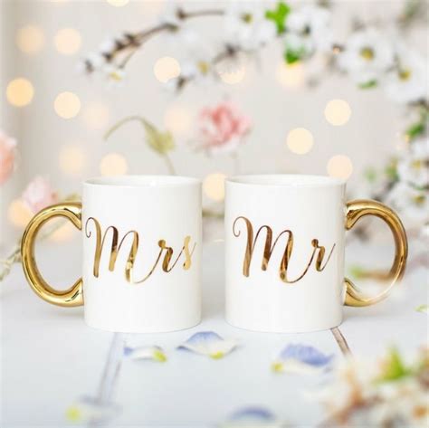 1001 Ideas Sobre Qué Regalar En Una Boda A Los Novios Mr Mrs Mugs