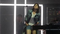 Charlotte Gainsbourg - Sylvia Says // Way out West 2018 - YouTube