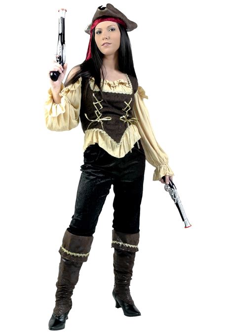 10 Lovable Pirate Costume Ideas For Women 2024