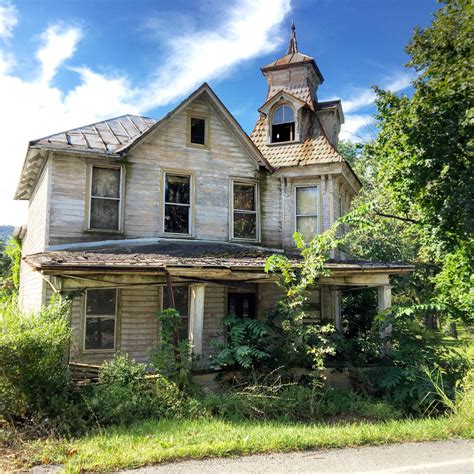 Simply Stunning Abandoned Home In Thompsontown Pennsylvania R