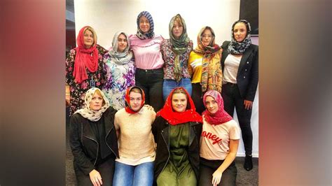 women in new zealand are donning headscarves to remember mosque shooting victims cnn