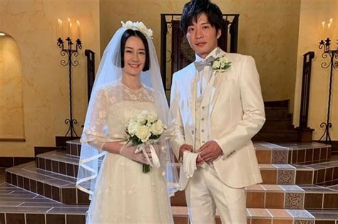 382 страницы · 2016 · 6.08 mb · 649 загрузки· русский. 田中圭＆原田知世の結婚式ショットにあな番ファン歓喜「今年 ...