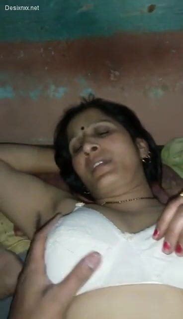 Indian Aunty Fucked With Secret Lover In Her Home XHamster