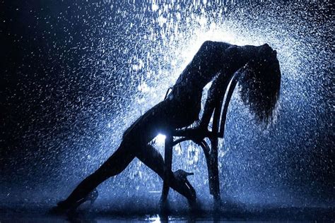 On Flashdance S 40th Anniversary She S Still A Maniac The Spool