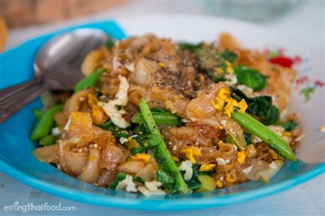 Our menu offers a wide variety of authentic thai food ranging from spicy to vegetarian. Authentic Thai Pad See Ew Recipe (ผัดซีอิ๊ว) - Street Food ...
