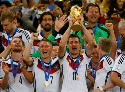 Die wiederholung sehen sie an heiligabend, 24. Wahnsinn! Wir sind Weltmeister!: So war das Finale! | GALA.de