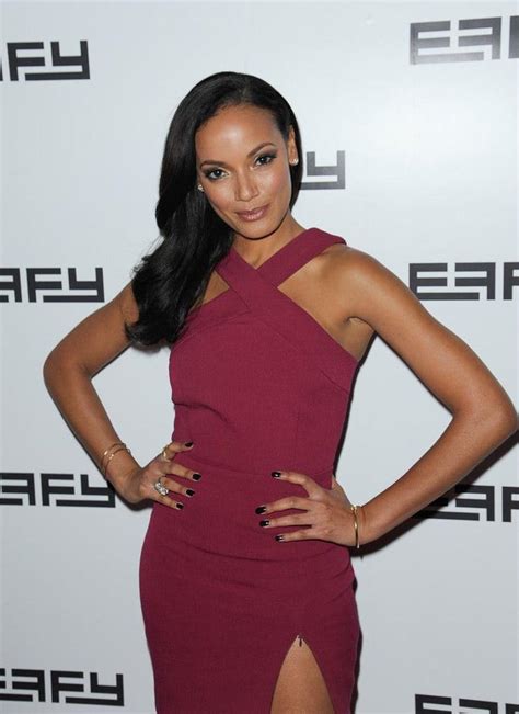 Sexy Selita Ebanks Boobs Pictures Are Hot As Hellfire The Viraler