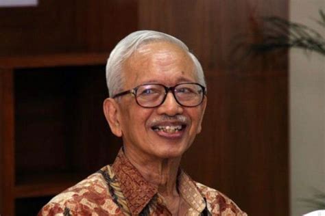 Menlu Dukung Gelar Pahlawan Untuk Prof Mochtar Kusumaatmadja