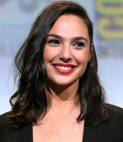 Wonder Woman Actress Gal Gadot To Play Real Life Hero Irena Sendler In