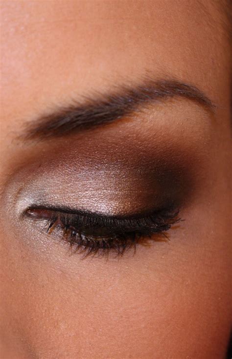 The Brown Smokey Eye Is So In Right Now Lots Of Gorgeous Eye Makeup