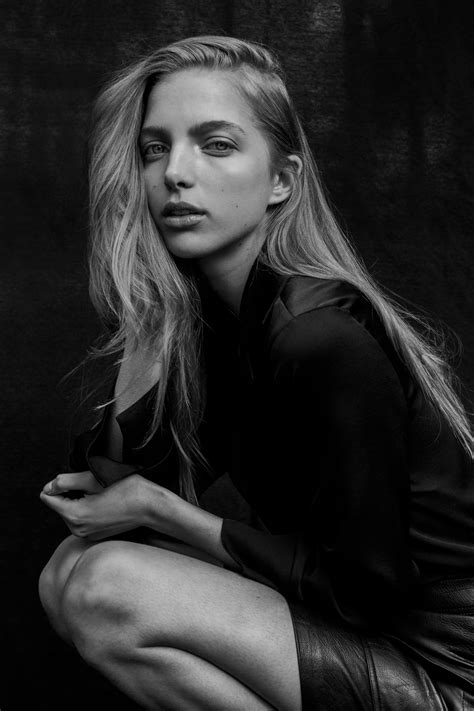 Emma Omg Model Management Fashion Photography Portrait Black