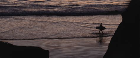 Download Wallpaper 2560x1080 Beach Surfer Silhouette Dark Dusk Dual