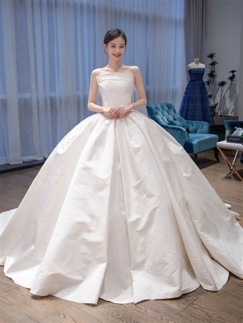 Simple Ball Gown Silk Taffeta Wedding Dress