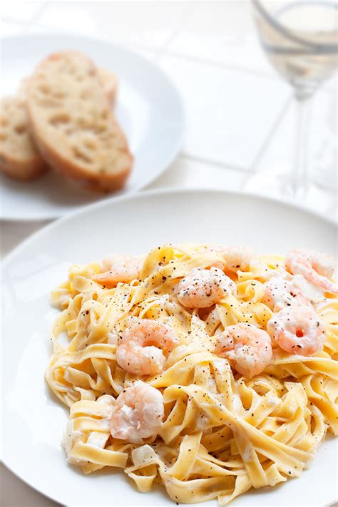 Maybe you would like to learn more about one of these? Low-Fat Creamy Pepper Prawn Tagliatelle Recipe | CookBakeEat