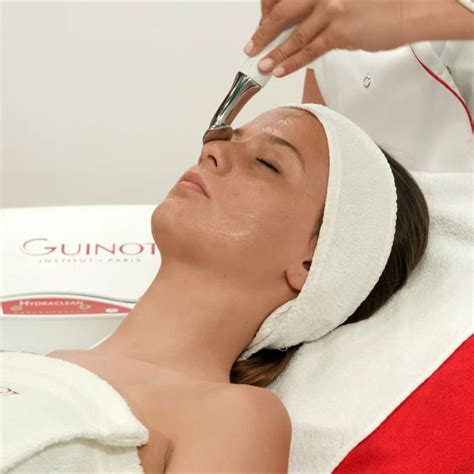 guinot n°1 des soins professionnels en institut de beauté site officiel soins visage et