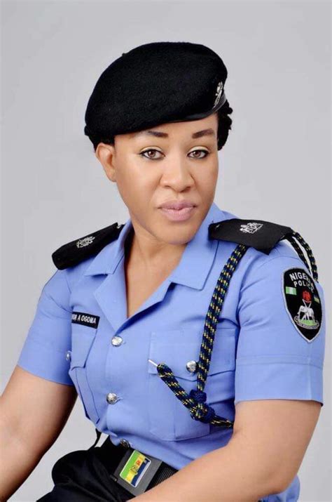 Nigeria Most Beautiful Police Officer Celebrates Birthday With