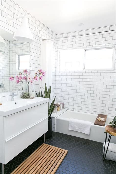 White subway tile bathrooms are the avocado toast of the design world: 33 Chic Subway Tiles Ideas For Bathrooms - DigsDigs