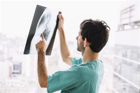 Tahap 2 pada tahap serta peringkat yang kedua ini, ukuran ketumbuhan barah payudara akan meningkat antara 2 cm hingga 5 cm. Penyakit Payudara: Apa Yang Anda Perlu Tahu Tentang Kanser ...