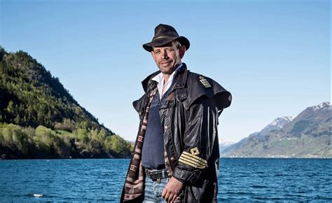 Daniel kvammen langer ut mot lothepus' festankomst. Lothepus topper Norsklista | BOK365.no