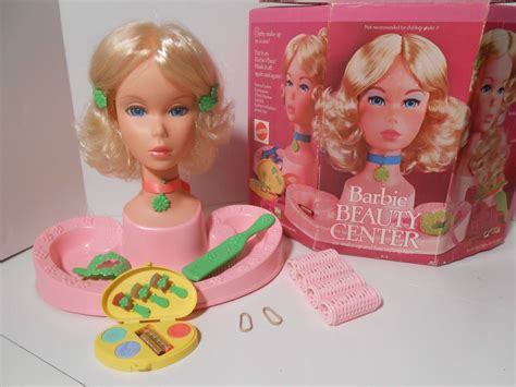 Vintage Barbie Beauty Center Make Up Hairstyling Head W Accessories And Box Beauty Center