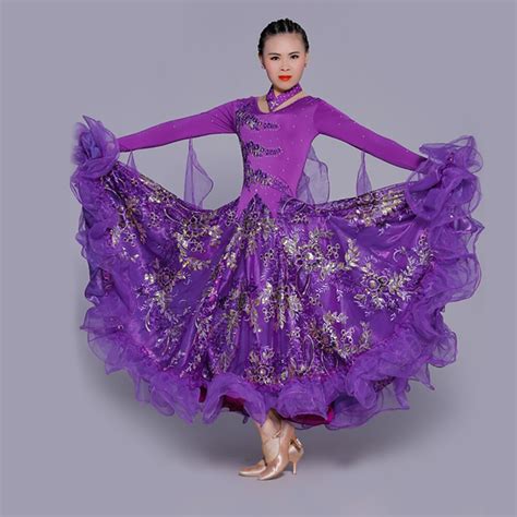 2018 Lady Ballroom Dance Dress For Women Embroidery Art Standard Modern Waltz Stage Professional