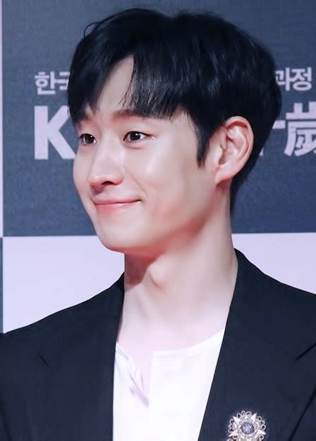 (unofficial) a leading man material. File:Lee Je-hoon at KAFA 10th anniversary, 1 September ...