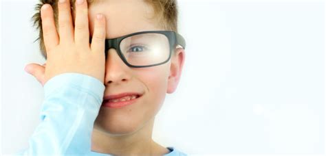 Warning Signs Your Child Might Have a Vision Problem | LensDirect