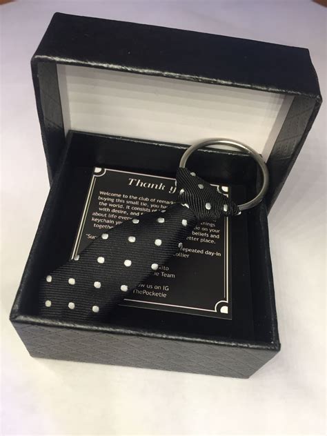 Are you looking for a gift for a male friend, relative or all of the unusual and unique gifts you'll find below have been independently chosen by the awesome folks. Pin by The Pocketie on Unique gifts for men (With images ...