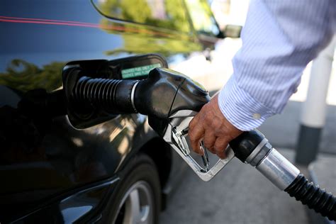 August Inflation Stifled By Falling Gas Prices Inflation Calculator