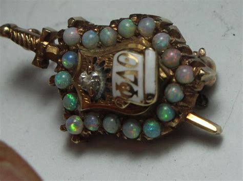 Vintage Phi Delta Theta Fraternity Pin 14k Yg Diamond And Opals 1908 44