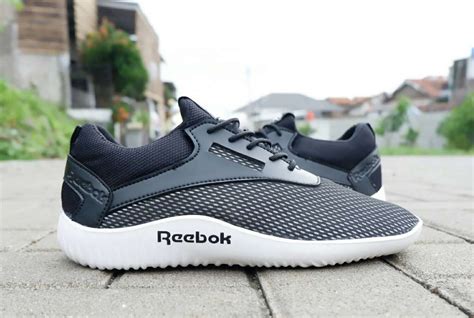 Maybe you would like to learn more about one of these? Sepatu Original - sepatu reebok | Produk Kami