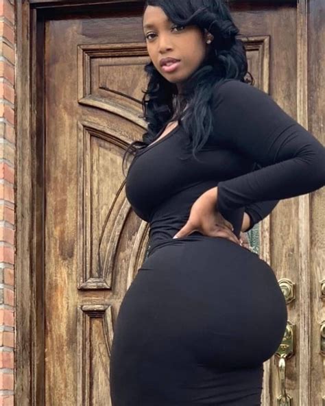 Crisana Mariyah Curvy Girl Fashion Curvy Women Fashion Curvy Woman