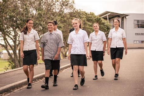Book A School Tour With Our Senior Leaders Long Bay College