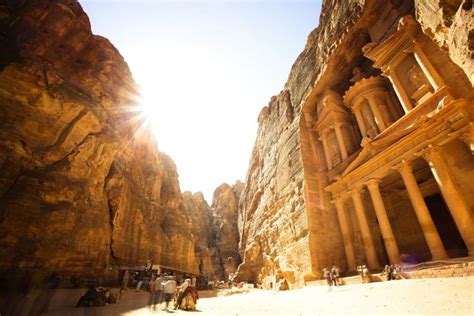 Get Lost In The Historical Beauty Of Petra Jordan Laval News