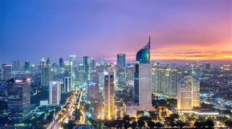 Kota dengan Tingkat Kegiatan Paling Sibuk di Indonesia