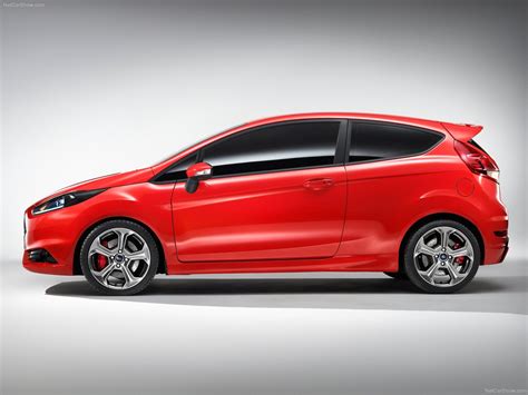 Ford Fiesta ST Concept (2011) - picture 3 of 21