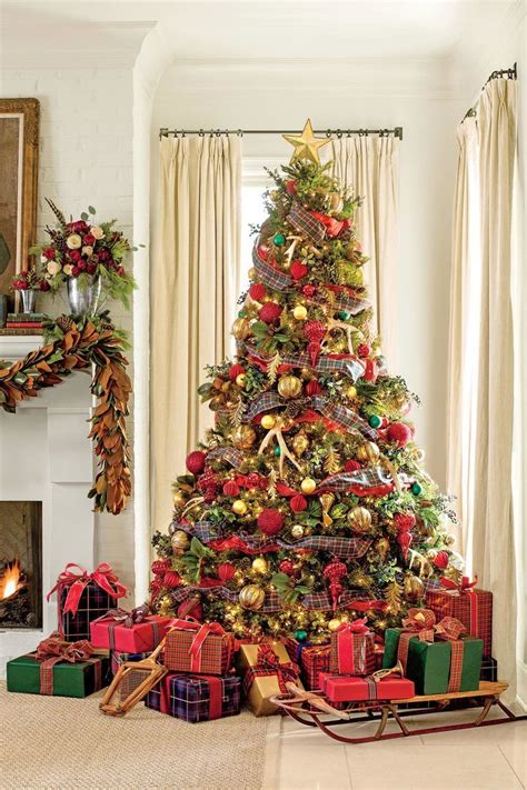 These Christmas Decorating Ideas Will Inspire You To Bring The Beauty