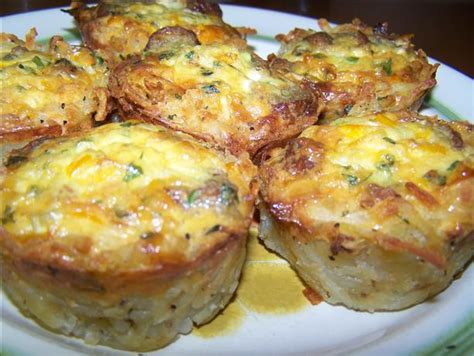 Bake this at 350 degrees for 10 minutes, or until crisp. Filling Up the Freezer: Hash Brown, Sausage, and Egg Cups