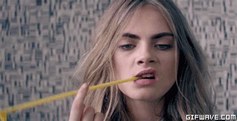 Cara Delevingne  Find And Share On Giphy