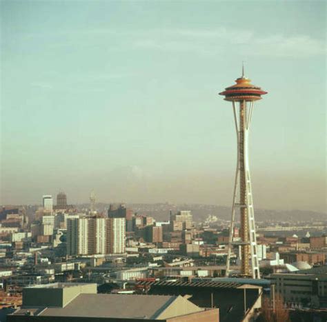 Building The Space Needle
