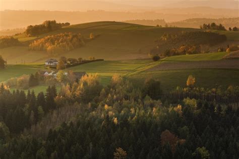 Premium Photo Beautiful Autumnal Sunrise Over Polish Countryside And