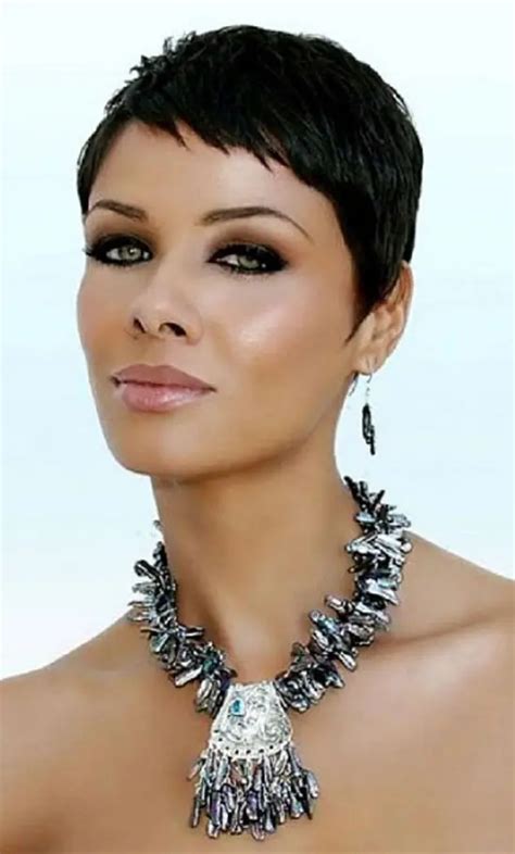 Most Stunning Short Pixie Hairstyles For Beautiful Black Woman My Xxx